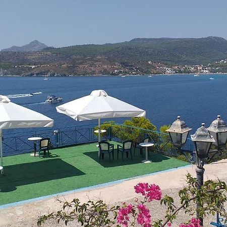 Kavos Bay Seafront Hotel Agia Marina  外观 照片