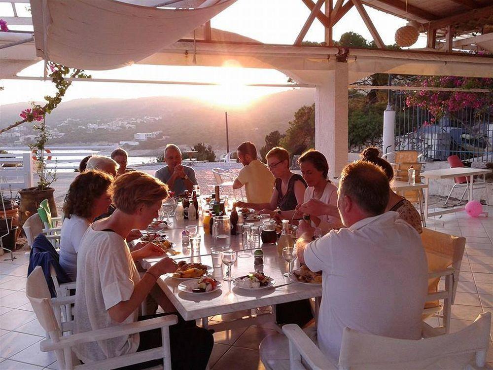 Kavos Bay Seafront Hotel Agia Marina  外观 照片