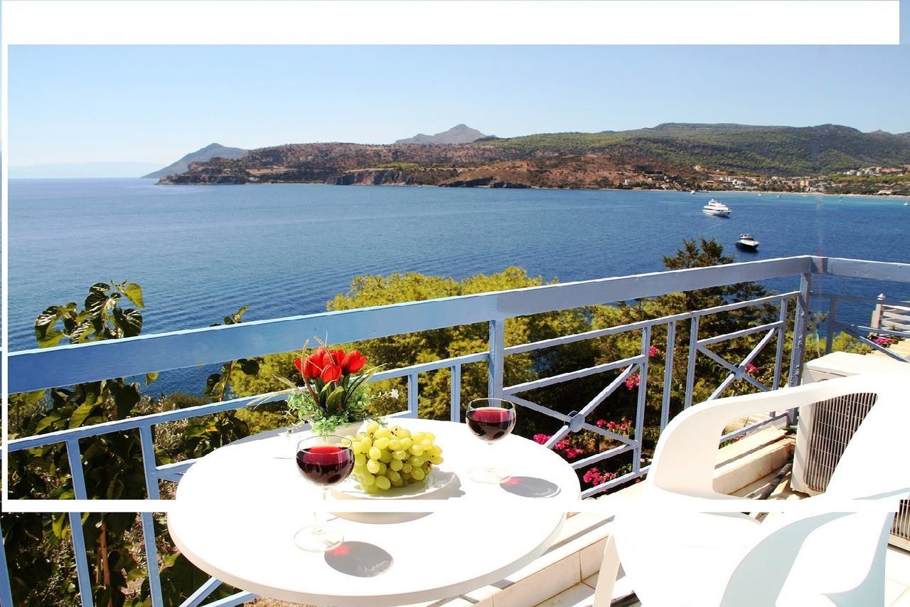 Kavos Bay Seafront Hotel Agia Marina  外观 照片