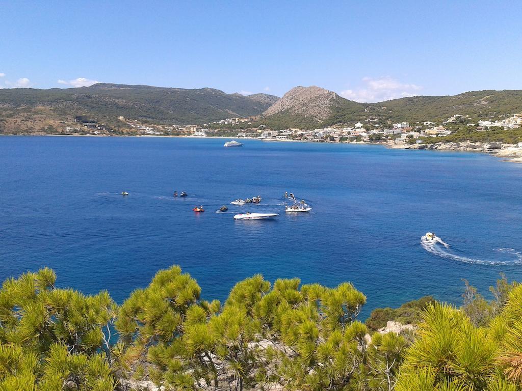 Kavos Bay Seafront Hotel Agia Marina  外观 照片